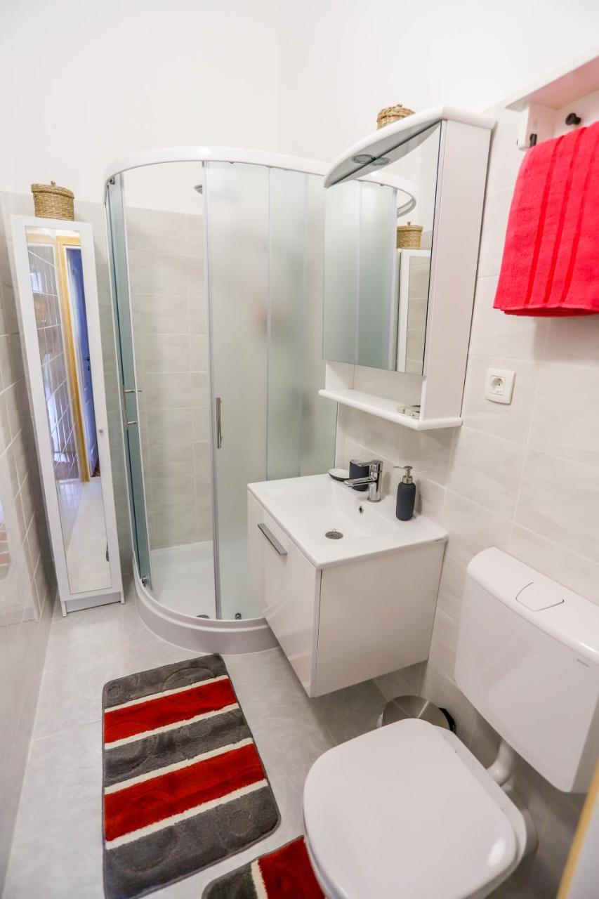 Apartamento Côté ensoleillé Pula Exterior foto